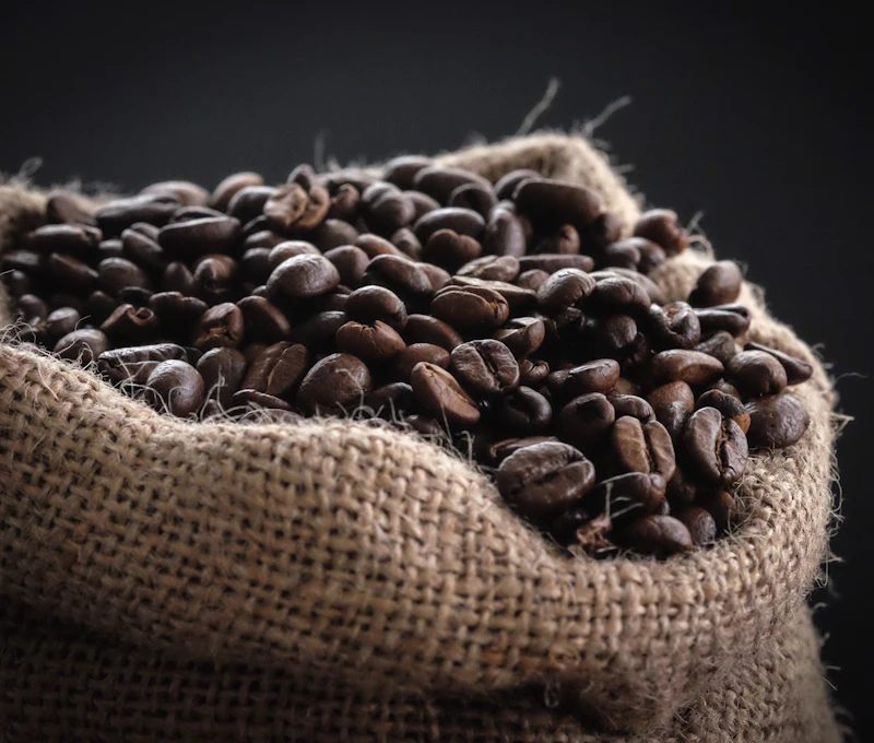 Biji kopi hasil perkebunan